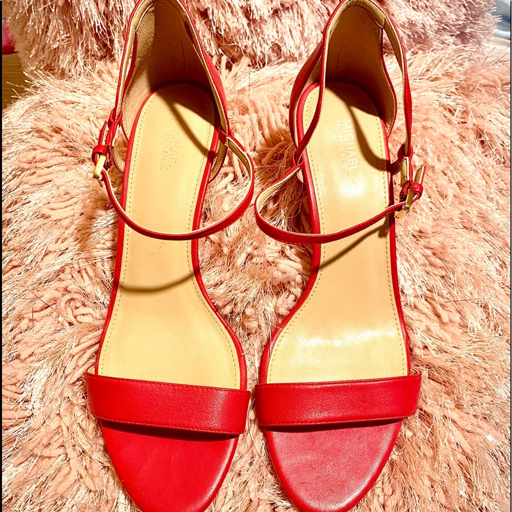 Women shoes